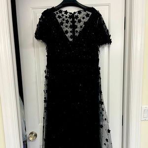 Black Mac Duggal Floral Appliqué Cocktail Midi dress.